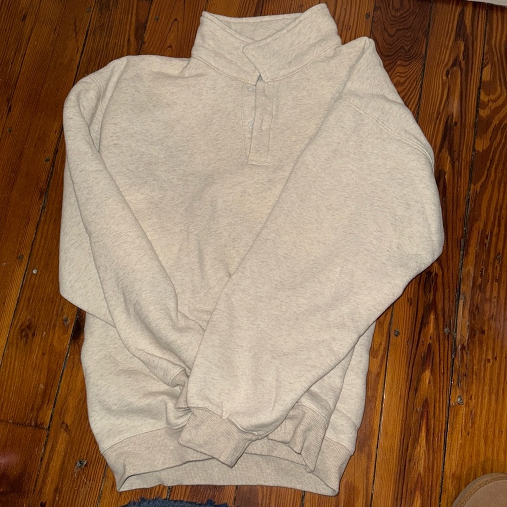 Rumored oversized crew neck